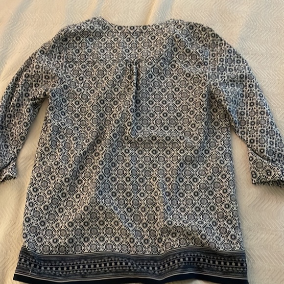 Women’s top - Picture 6 of 7